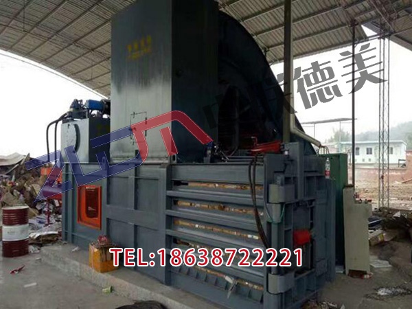 內(nèi)蒙古臥式半自動廢紙打包機介紹