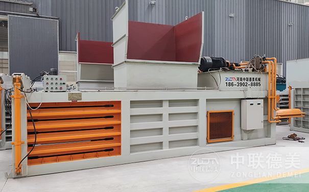 廢紙打包機(jī)設(shè)備